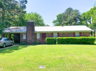 1843 Simpson Dr, Tupelo, MS 38804