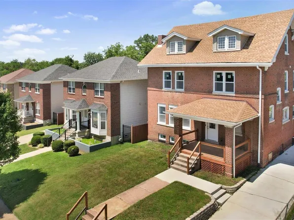 5545 Maple Ave, Saint Louis, MO 63112
