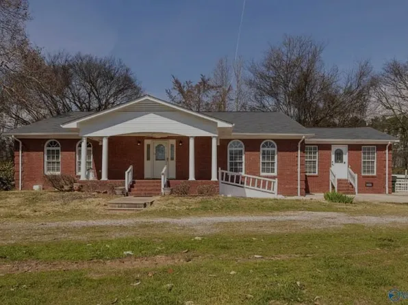 4217 Highway 72 E, Brownsboro, AL 35741