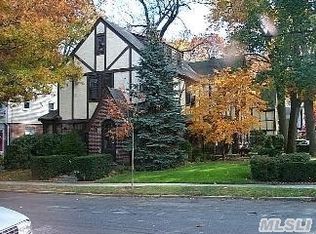 39 Maple Ave, Floral Park, NY 11001