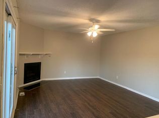 9160 W 78th Ter, Overland Park, KS 66204