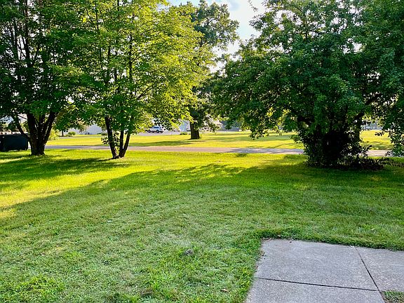 4th image of 18581 56th Ave #1