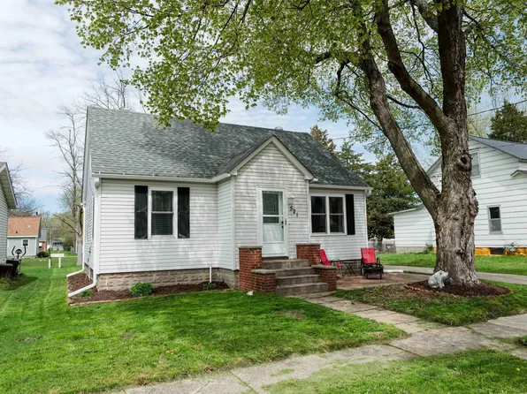 521 8th Ave SE, Waseca, MN 56093