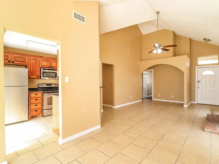 6721 Rhea Ridge Dr — Photo 7