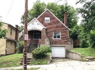 4627 Chickering Ave, Cincinnati, OH 45232