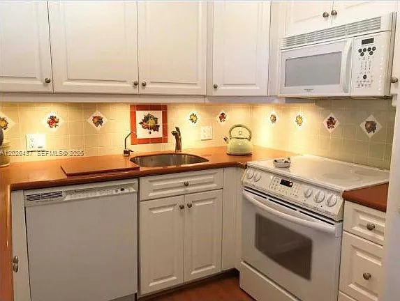 449 Fanshaw Way #449-K — Photo 16