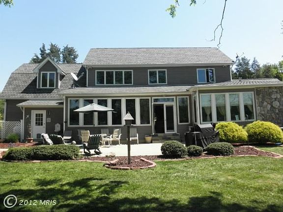 2nd image of 7795 Lyndele Dr
