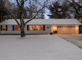 17705 11th Ave N, Plymouth, MN 55447