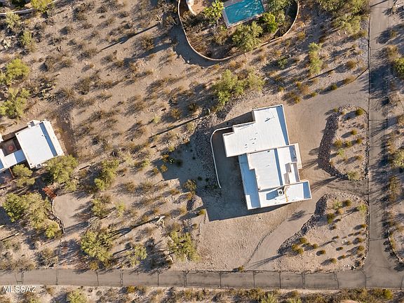 4th image of 5040 N Amapola Dr