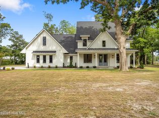 104 Indian Trail, Beaufort, NC 28516