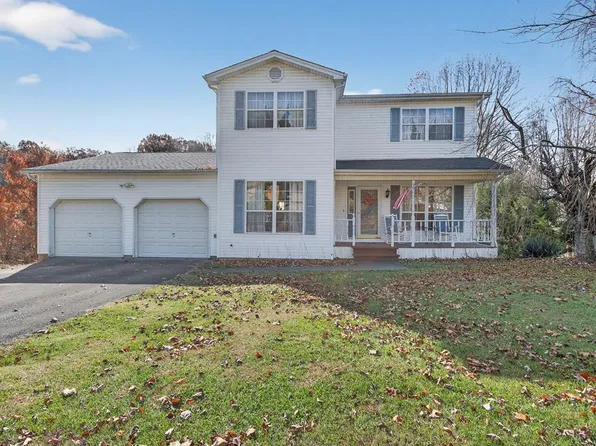 18403 Ironwood Loop, Abingdon, VA 24210