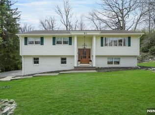 53 W Park Ave, Park Ridge, NJ 07656