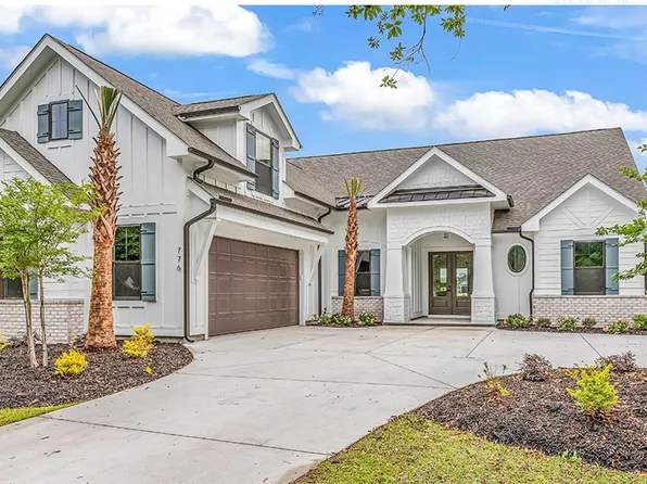 5811 Woodside Dr., Myrtle Beach, SC 29577