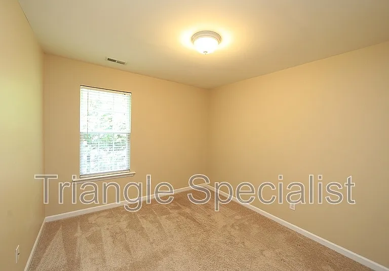 8227 Martello Ln — Photo 9