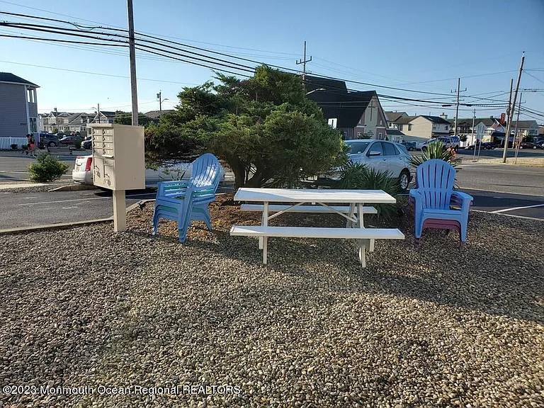 1704 Grand Central Ave — Photo 9