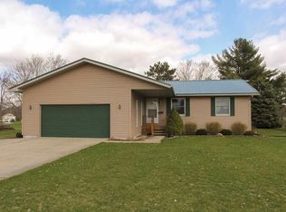 1005 Putter Dr, Weidman, MI 48893