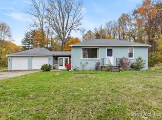 2679 Grand River Dr NE, Grand Rapids, MI 49525