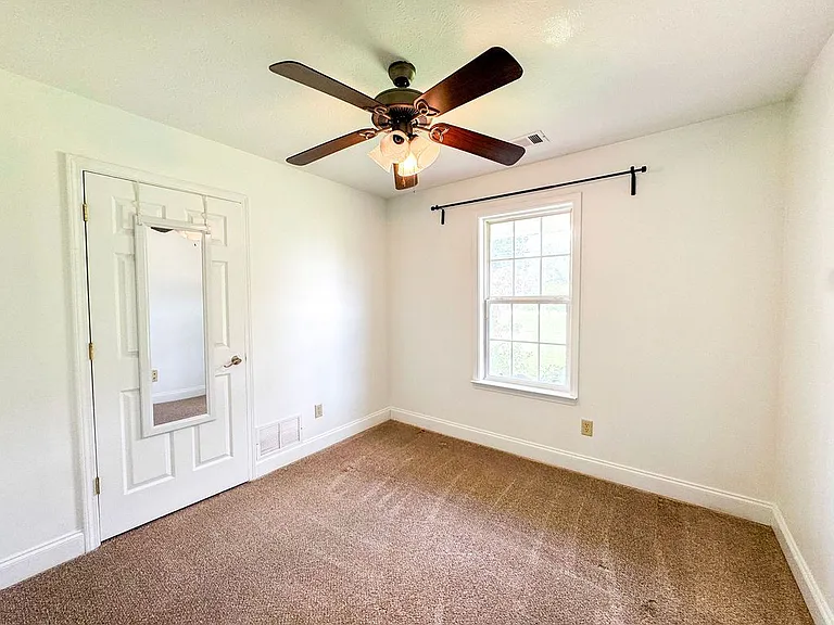 82 Wilkinsville Rd — Photo 27