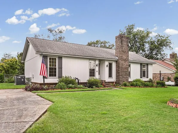 127 Warrington Rd, Albany, GA 31721