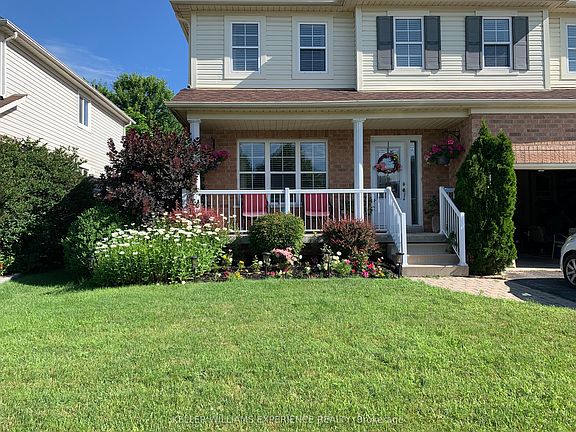 2nd image of 38 Truax Cres