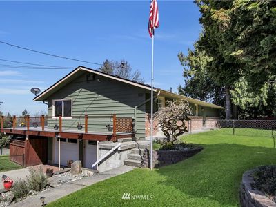 1000 Harbor View Ln, Everett, WA, 98203