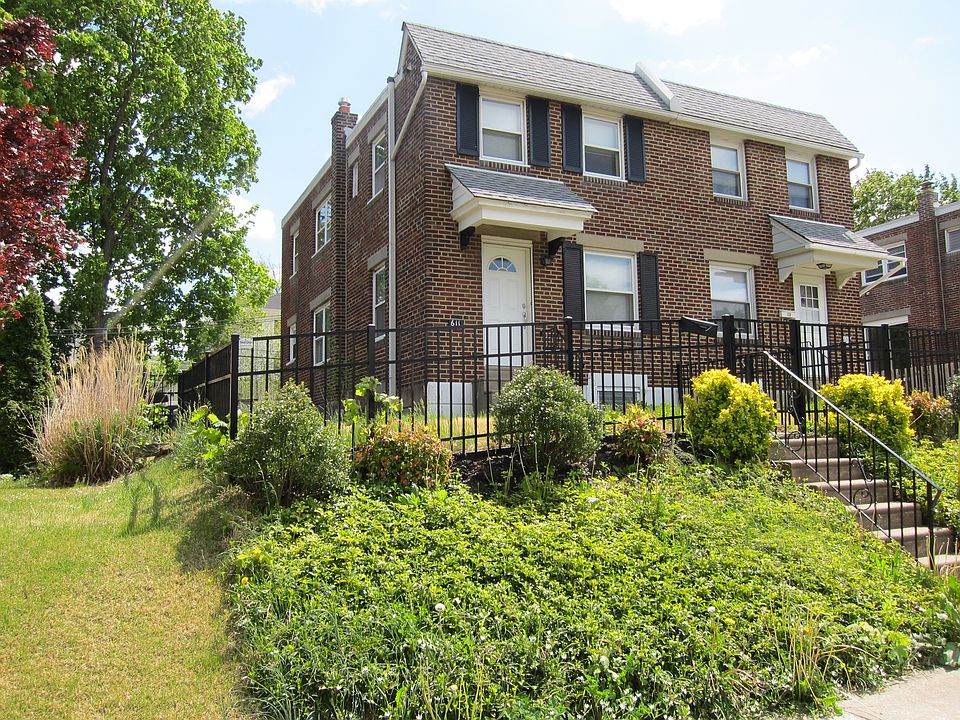 611 Acorn St