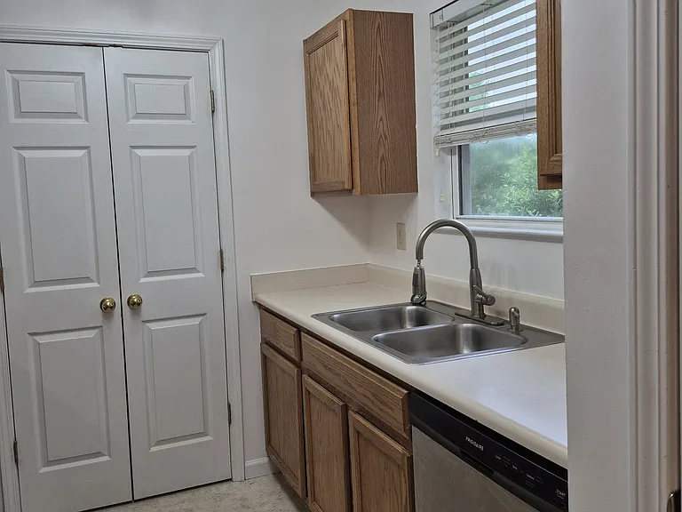 105 Olde Covington Way #105 — Photo 18