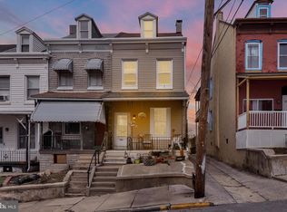 1215 Green St, Reading, PA 19604