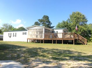 1311 Hudson Rd, Summerton, SC 29148