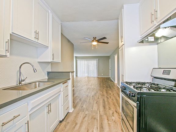 3rd image of 3930-3954 Ursula Ave #2307675