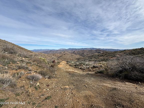 3rd image of 0 E Buckhorn Rd