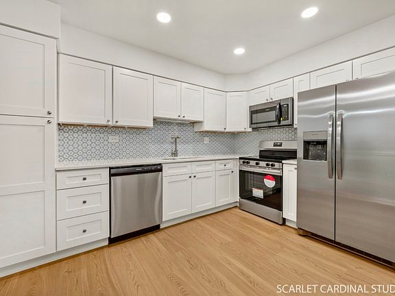 5th image of 4224 Saratoga Ave APT 301