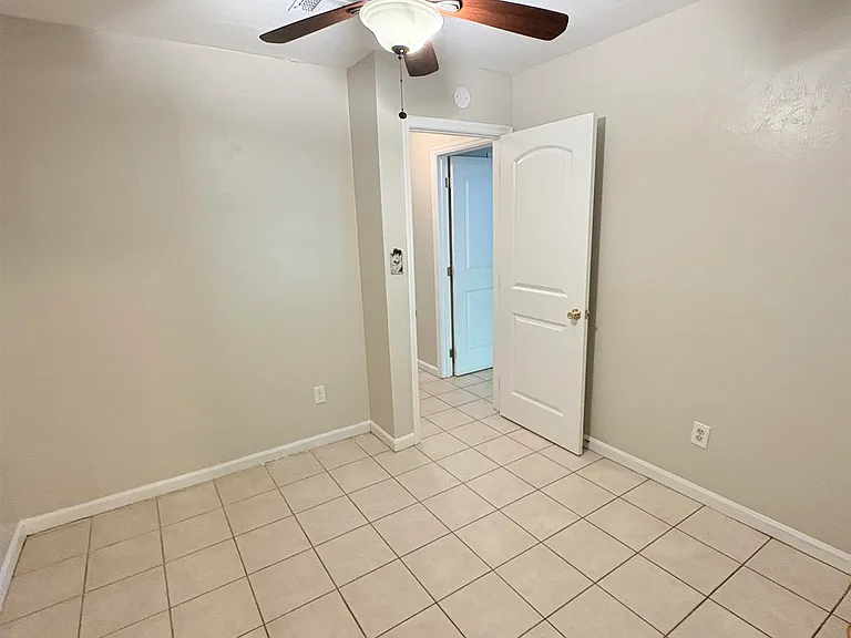 3245 Mound Dr — Photo 26