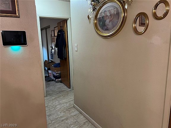 3rd image of 1605 Ludwig Dr