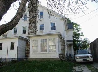 33 Larchwood Ave, Upper Darby, PA 19082