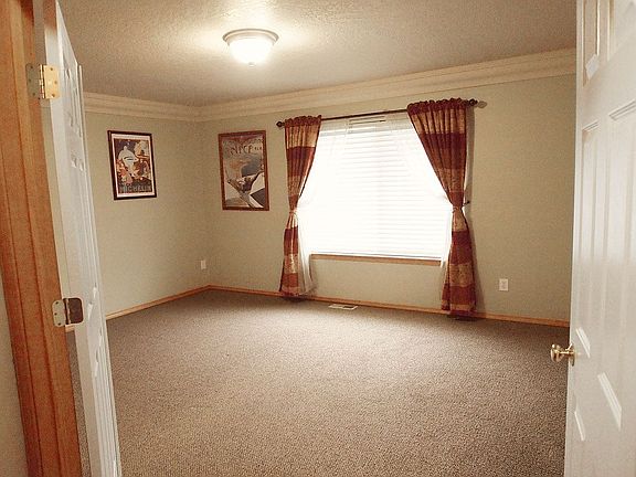 5th image of 5311 Paddington Ln