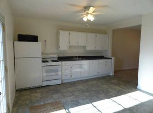 18 Furley St, Pittsburgh, PA 15220