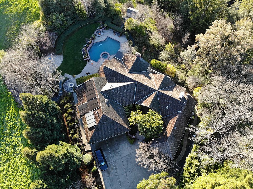 1st image of 80 Mesa Oak Ln