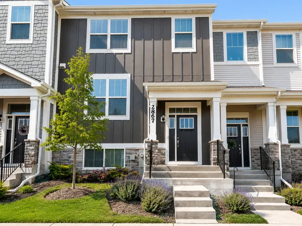 2867 Kessler Dr, Mundelein, IL 60060