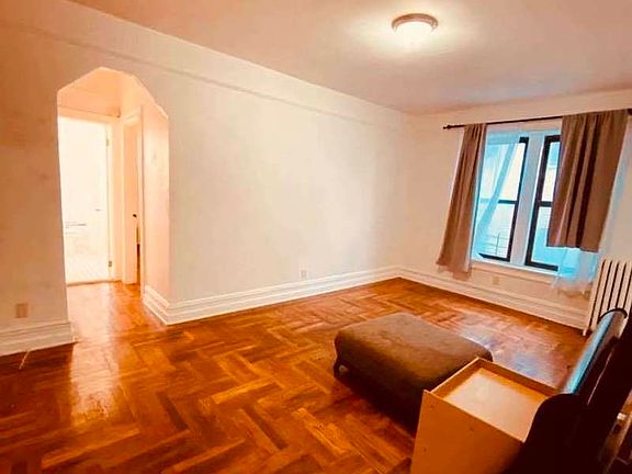 4th image of 801 Ocean Ave #11R
