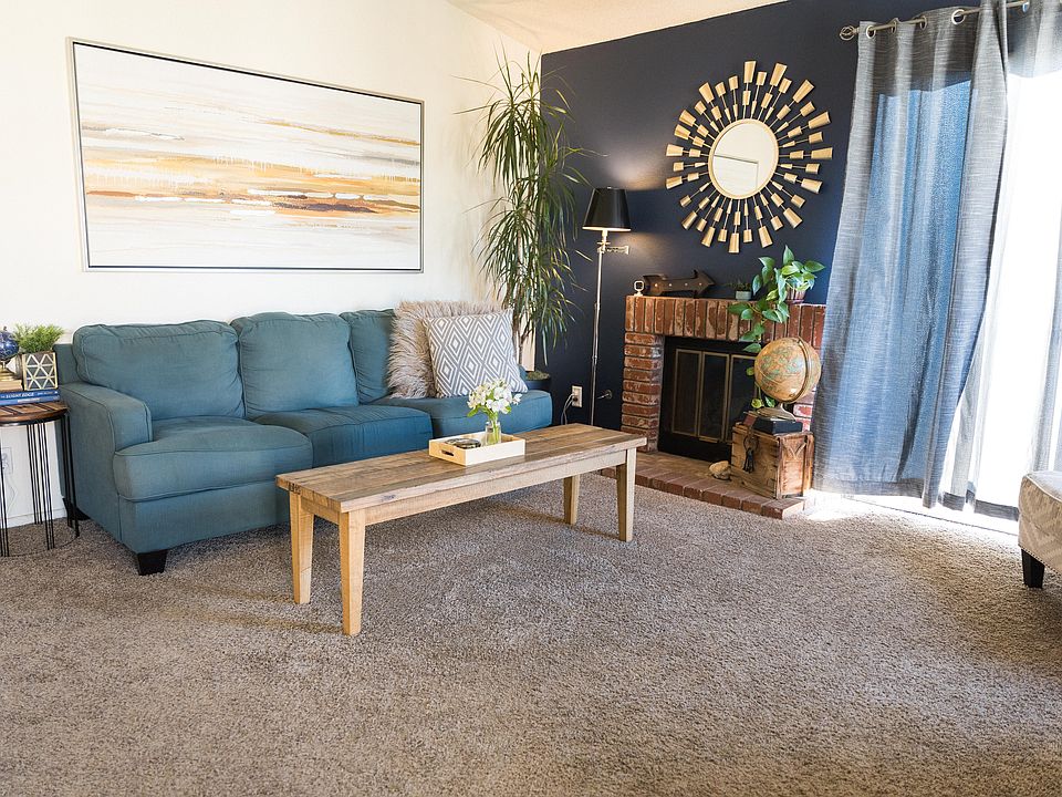 Living Room - Before Painting