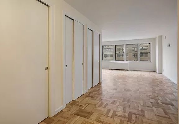 5th image of 355 E 72nd St #8D