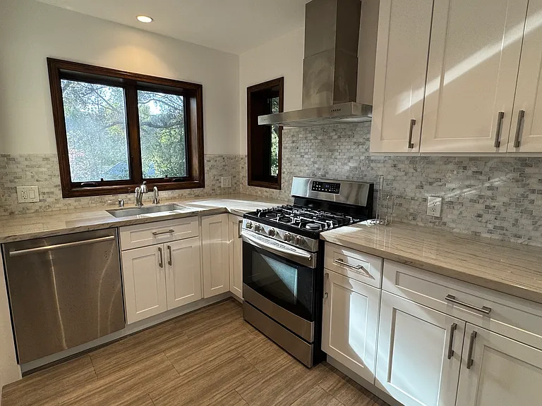 1020 N Moraga Dr — Photo 27