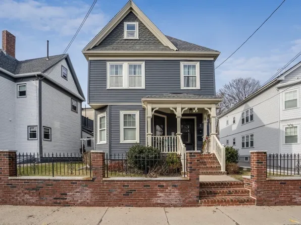 7 Mill St Floor 2, Dorchester, MA 02122