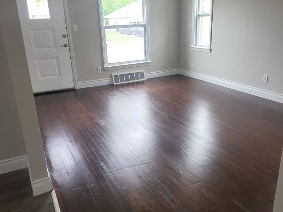 5th image of 8214 Bertha Ave