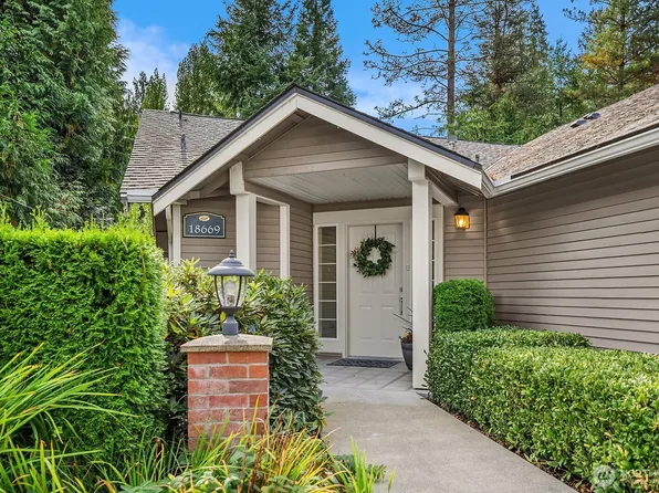 18669 NE 55th Way, Redmond, WA 98052