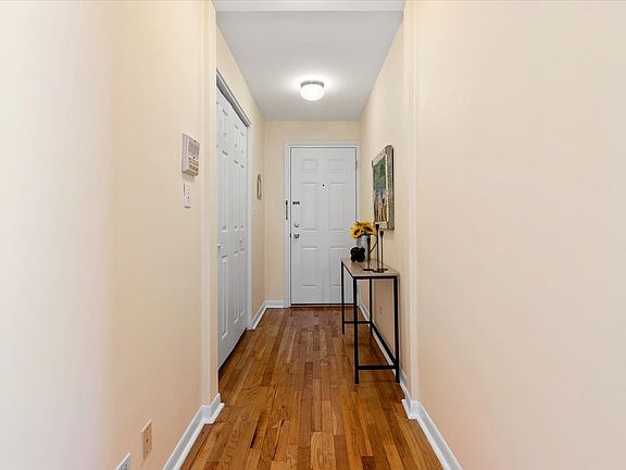 2nd image of 4711 N Lawndale Ave APT 3E