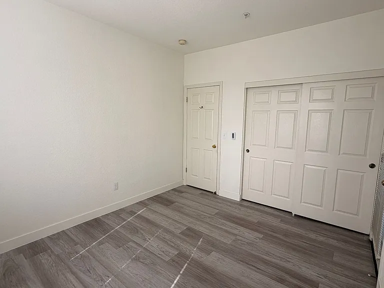 250 Santa Fe Ter #316 — Photo 11