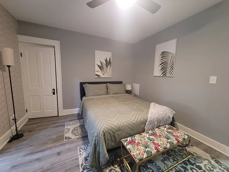 2818 N Capitol Ave #1 — Photo 17