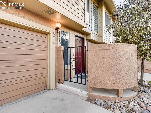 4th image of 4140 Autumn Heights Dr Unit C